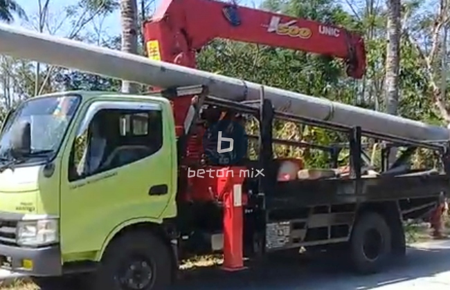 Tempat Sewa Truk Crane di Babakan Ciparay Kota Bandung