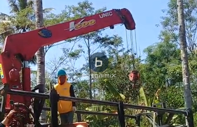 Tempat Sewa Truk Crane di Beji Depok