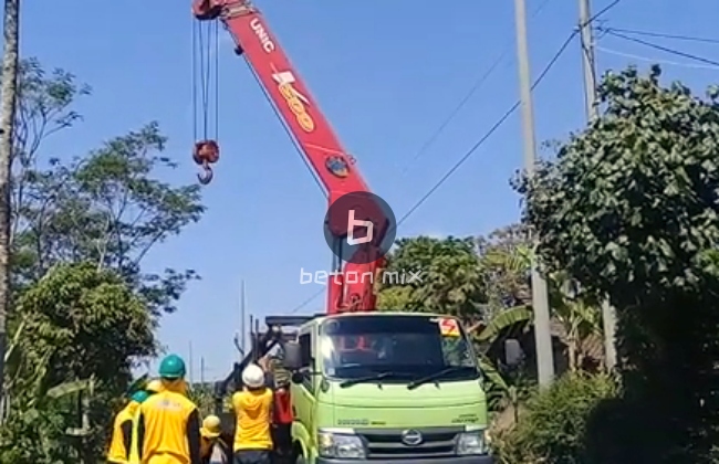 Tempat Sewa Truk Crane di Kecamatan Tanah Sareal Kota Bogor