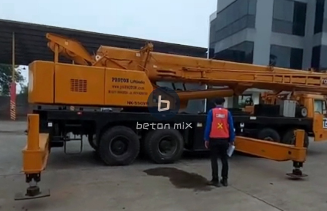 Tempat Sewa Truk Crane di Kecamatan Sukamulya Kab Tangerang